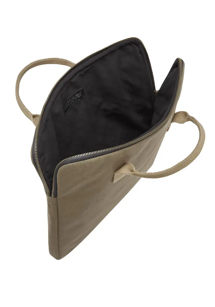 141040-665_CanvasComputerCase_Olive_None.webp