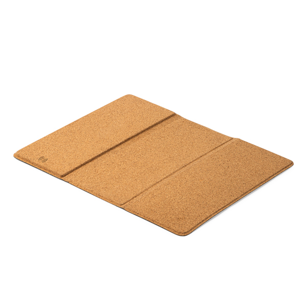 Mat with built-in wireless charger. Soft folding surface of natural cork with a non-slip base. AL3030