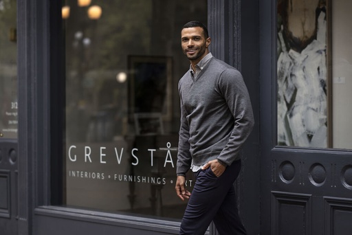 Men's Merino V-neck Jumper 355430