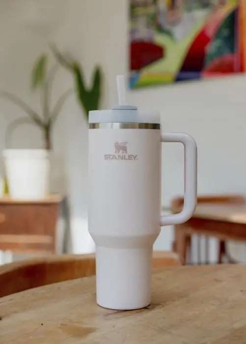 Stanley Quencher H2.0 | 890ml | Recycled Tumbler♻️